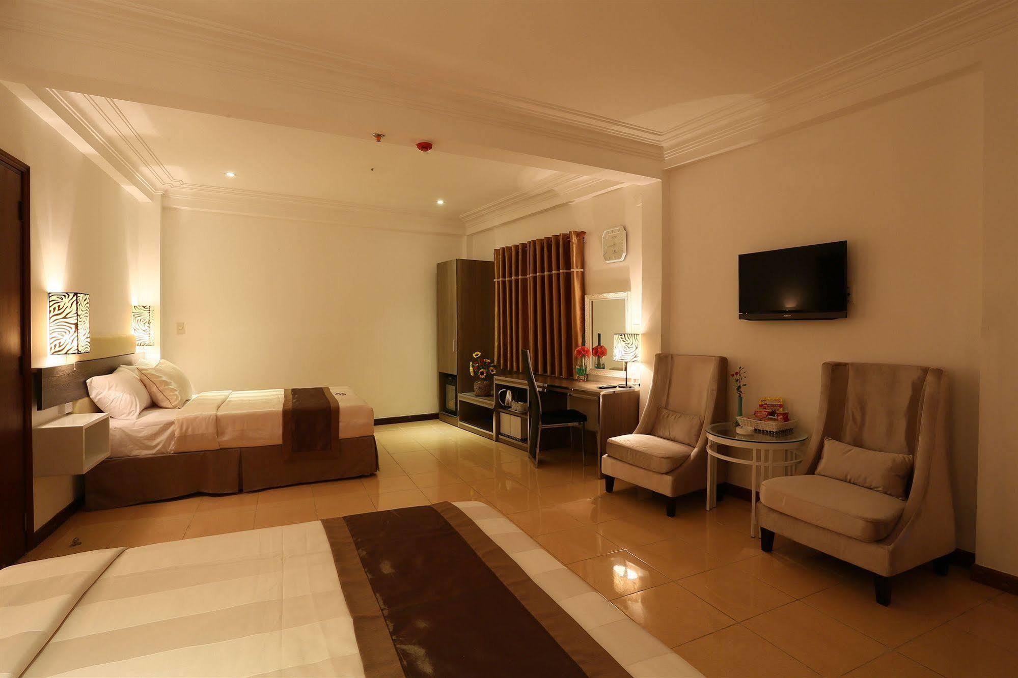 A25 Hotel - 14 Pho Duc Chinh Ho Şi Min Exterior foto