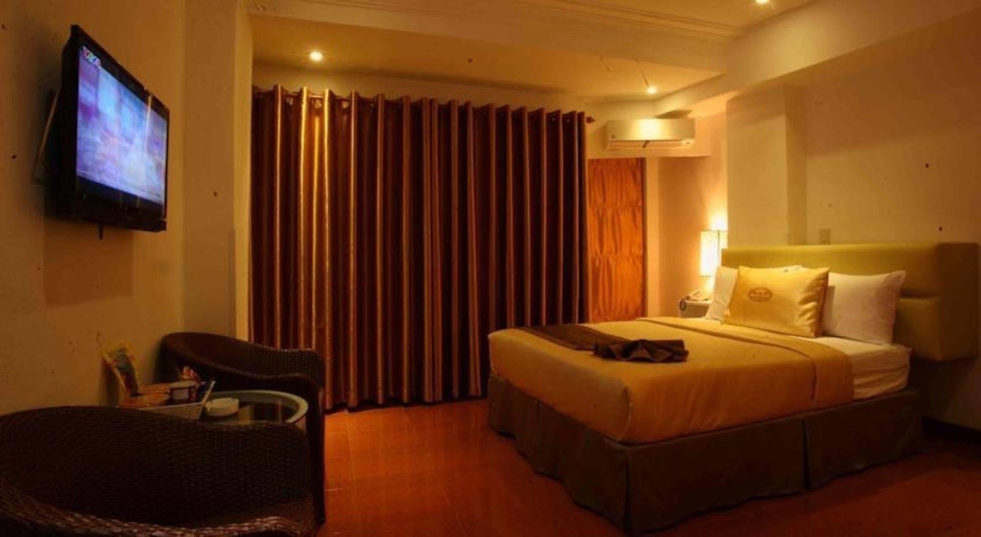 A25 Hotel - 14 Pho Duc Chinh Ho Şi Min Exterior foto